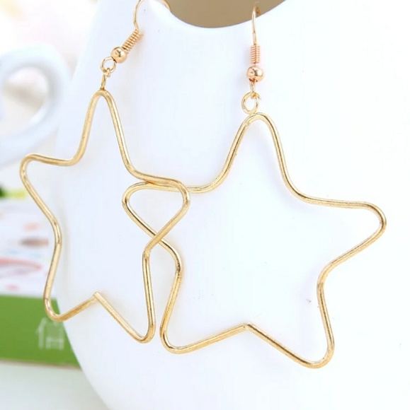 GOLD STAR EARRINGS - Picture 5 of 6